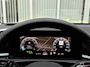 Volkswagen T-Roc 1.5 eTsi Life First Edition Automaat I Carplay I Stoelverwarming I Camera I Adapt. Cruise control