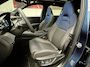 Lynk & Co 01 1.5 6.6kW MY 2023 ZWARTE HEMEL 360 CAMERA ADAPTIVE CRUISE CONTROL PANORAMA SCHUIF/KANTELDAK APPLE CARPLAY/ANDROID RIJSTROOKSENSOREN ZEER MOOI !!