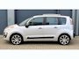 Citroën C3 Picasso 1.2 - 110pk Feel Edition | LAGE KM NAP | Trekhaak | Nieuwe DB Riem ! | Camera | Cruise |