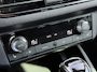 Skoda Kamiq 1.5 TSI 150PK ACT Sport Business / Wegklapbare trekhaak / 1e Eigenaar / Virtual dashboard / Apple CarPlay/Android Auto / Elektrische kofferklep / All Season banden / Stoelverwarming / Climate Control / Keyless /