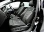 Volkswagen Golf 2.0 TSI R 4Motion 300pk (PANORAMADAK,CAMERA,LEER,ELEKTRISCHE STOELEN,STOELVERWARMING,ADAPTIVE CRUISE,NAVIGATIE)