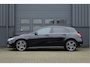 Mercedes-Benz A-klasse 250 e | AMG | SOH 100% | SFEERVERLICHTING |
