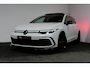 Volkswagen Golf 1.4 eHybrid GTE / GTI Look Diffuser / GTI Look Spoiler / Maxton Design Bodykit / Panoramadak / Matrix LED / Apple Carplay - Android Auto / Stoelverwarming / Ambienteverlichting / 19'' LMV / Achteruitrijcamera / Rode remzadels / Mistverlichting LED