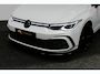 Volkswagen Golf 1.4 eHybrid GTE / GTI Look Diffuser / GTI Look Spoiler / Maxton Design Bodykit / Panoramadak / Matrix LED / Apple Carplay - Android Auto / Stoelverwarming / Ambienteverlichting / 19'' LMV / Achteruitrijcamera / Rode remzadels / Mistverlichting LED