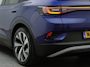 Volkswagen ID.4 204 PK First 77 kWh | SOH 93,3% | Warmtepomp | Stuur & Stoelverwarming | Trekhaak | Adaptieve Cruise Control |