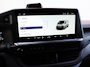 Volkswagen e-Transporter Life L1 71kWh 136 PK | Navigatie via Apple Carplay | Camera | PDC | Cruise control | All season banden | Trekhaak |