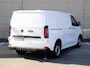 Volkswagen e-Transporter Life L1 71kWh 136 PK | Navigatie via Apple Carplay | Camera | PDC | Cruise control | All season banden | Trekhaak |