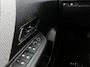 Citroën E-C4 You 136pk 50 kWh Automaat ACCU 97% | Apple Carplay/Android Auto | Climate Control | Cruise Control | Camera | FASE 3 | 16"LMV | Parkeersensoren | Warmtepomp |