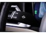 BMW 3-Serie 330e Sport Line - Active Cruise Control - Stoelverwarming voor en achter - Elektrisch verstelbare stoelen - Elektrische achterklep - Geluiddempende/getinte ruiten - BMW Live Cockpit Professional -