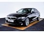 BMW 3-Serie 330e Sport Line - Active Cruise Control - Stoelverwarming voor en achter - Elektrisch verstelbare stoelen - Elektrische achterklep - Geluiddempende/getinte ruiten - BMW Live Cockpit Professional -