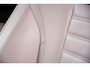 BMW 3-Serie 330e Sport Line - Active Cruise Control - Stoelverwarming voor en achter - Elektrisch verstelbare stoelen - Elektrische achterklep - Geluiddempende/getinte ruiten - BMW Live Cockpit Professional -