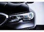 BMW 3-Serie 330e Sport Line - Active Cruise Control - Stoelverwarming voor en achter - Elektrisch verstelbare stoelen - Elektrische achterklep - Geluiddempende/getinte ruiten - BMW Live Cockpit Professional -