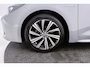 Toyota Corolla Touring Sports 1.8 Hybrid Dynamic | CarPlay | Org. NL | Adapt. Cruise | Stoelverwarming | Camera | Keyless |