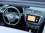 Volkswagen Tiguan 1.4 TSI ACT Comfortline Business R 150 pk DSG | R-Line | Panoramadak | Trekhaak | 360 Camera | Elektrische achterklep | Keyless | Navigatie | LED |