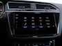 Volkswagen Tiguan 1.4 TSI ACT Comfortline Business R 150 pk DSG | R-Line | Panoramadak | Trekhaak | 360 Camera | Elektrische achterklep | Keyless | Navigatie | LED |