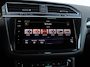 Volkswagen Tiguan 1.4 TSI ACT Comfortline Business R 150 pk DSG | R-Line | Panoramadak | Trekhaak | 360 Camera | Elektrische achterklep | Keyless | Navigatie | LED |
