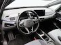 Volkswagen ID.3 Life 58 kWh 204 Pk | Adaptive Cruise | Stoelverwarming | Climatronic | Navigatie | 98.026 Km !!