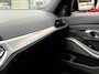BMW 3-Serie Touring M340i xDrive High Executive | Harman-kardon | Adaptief M-onderstel | Carplay | Full LED | ACC | Stoelverwarming | Zeer nette en keurig onderhouden M340i afkomstig van een liefhebber. Dit betreft een echte auto!