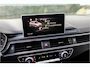 Audi A4 Avant 2.0 TFSI Sport S line Black Edition 252Pk Automaat | PANORAMADAK, HEAD UP DISPLAY, GROOT NAVI, ADAPTIVE CRUISE, SFEERVERLICHTING, CAMERA, DODEHOEK DETECTIE, DIGITAL COCKPIT, CARBON SIERLIJSTEN, STOELVERWARMING VOOR/ACHTER |