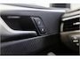 Audi A4 Avant 2.0 TFSI Sport S line Black Edition 252Pk Automaat | PANORAMADAK, HEAD UP DISPLAY, GROOT NAVI, ADAPTIVE CRUISE, SFEERVERLICHTING, CAMERA, DODEHOEK DETECTIE, DIGITAL COCKPIT, CARBON SIERLIJSTEN, STOELVERWARMING VOOR/ACHTER |