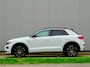 Volkswagen T-Roc 1.5 TSI R-LINE Sport AUT | LED | Alcantara | R LINE |