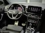 Volkswagen T-Roc 1.5 TSI R-Line|Pano|Beats|Black-Style|IQ Lights|Trekhaak|Camera|Stoelvwr|