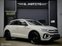 Volkswagen T-Roc 1.5 TSI R-Line|Pano|Beats|Black-Style|IQ Lights|Trekhaak|Camera|Stoelvwr|