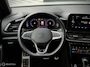 Volkswagen T-Roc 1.5 TSI R-Line|Pano|Beats|Black-Style|IQ Lights|Trekhaak|Camera|Stoelvwr|