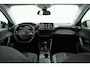 Peugeot 2008 PureTech 130 Allure | Camera | Stoelverwarming | Apple Carplay | Parkeersensoren voor + Achter