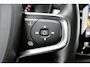 Volvo XC40 T2 130PK Automaat Business Pro | Trekhaak | Pilot-Assist | Keyless | BLIS | PDC Achter | DAB-Audio |