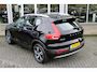 Volvo XC40 T2 130PK Automaat Business Pro | Trekhaak | Pilot-Assist | Keyless | BLIS | PDC Achter | DAB-Audio |