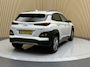 Hyundai Kona Electric EV Fashion 64 kWh 3- Fase SOH 92,4% | Warmtepomp | Camera | Navigatie | Head-Up Display