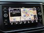 Volkswagen T-Roc 1.5 TSI 150PK DSG BUSINESS CARPLAY/NAVI/PDC