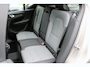 Volvo XC40 T2 130PK Automaat Momentum Business | Schuif/kanteldak | H&K Audio | Pilot-Assist | Keyless | PDC Voor + Achter |
