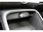 Volvo XC40 T2 130PK Automaat Momentum Business | Schuif/kanteldak | H&K Audio | Pilot-Assist | Keyless | PDC Voor + Achter |