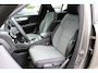 Volvo XC40 T2 130PK Automaat Momentum Business | Schuif/kanteldak | H&K Audio | Pilot-Assist | Keyless | PDC Voor + Achter |