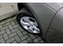 Volvo XC40 T2 130PK Automaat Momentum Business | Schuif/kanteldak | H&K Audio | Pilot-Assist | Keyless | PDC Voor + Achter |