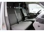 Volkswagen Transporter 2.0 TDI L2 150PK AUT. 3-ZITS, 2X SCHUIFDEUR, STANDKACHEL, STOELVERWARMING, ADAPT. CRUISE, AIRCO, CAMERA, PARKEERSENSOREN, 2 SCHUIFDEUREN, DUBBELE SCHUIFDEUR