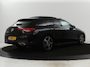 Mercedes-Benz CLA Shooting Brake 200 Business Solution AMG | Panoramadak | Trekhaak | Navigatie | Elektrische bestuurdersstoel | Elektrische achterklep | Keyless Entry |