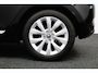 Renault Clio 1.0 TCe Intens/ LED koplampen/ 16'' LMV/ Lane-Assist./ Apple + Android/ Navi/ Airco/ Cruise/ Elek. pakket/ Isoifx/ Bluetooth/ Multi. LEDER. Stuur/ Chroom/ PDC.