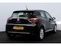 Renault Clio 1.0 TCe Intens/ LED koplampen/ 16'' LMV/ Lane-Assist./ Apple + Android/ Navi/ Airco/ Cruise/ Elek. pakket/ Isoifx/ Bluetooth/ Multi. LEDER. Stuur/ Chroom/ PDC.
