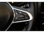 Renault Clio 1.0 TCe Intens/ LED koplampen/ 16'' LMV/ Lane-Assist./ Apple + Android/ Navi/ Airco/ Cruise/ Elek. pakket/ Isoifx/ Bluetooth/ Multi. LEDER. Stuur/ Chroom/ PDC.