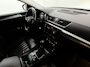 Skoda Superb Combi 1.4 TSI ACT Sportline Business Leder, Parkeersensoren, Navi, Keyless start, Elektrische achterklep, Cruise control, Memory stoelen, Stoelverwarming