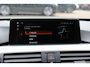 BMW 3-Serie 320i Corporate Lease High Executive / Trekhaak / Schuifdak / Leder / Navigatie / Parkeerhulp V+A / 18'' / Getint glas / Stoelverwarming / Cruise Control