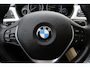 BMW 3-Serie 320i Corporate Lease High Executive / Trekhaak / Schuifdak / Leder / Navigatie / Parkeerhulp V+A / 18'' / Getint glas / Stoelverwarming / Cruise Control
