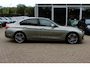 BMW 3-Serie 320i Corporate Lease High Executive / Trekhaak / Schuifdak / Leder / Navigatie / Parkeerhulp V+A / 18'' / Getint glas / Stoelverwarming / Cruise Control