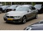 BMW 3-Serie 320i Corporate Lease High Executive / Trekhaak / Schuifdak / Leder / Navigatie / Parkeerhulp V+A / 18'' / Getint glas / Stoelverwarming / Cruise Control