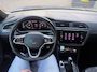 Volkswagen Tiguan 1.4 TSI eHybrid R-Line Business+ | PANO | IQ-Light | VC | Adapt. Cruise | Clima | Navi |
