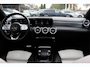 Mercedes-Benz A-klasse 200 Premium Plus / Trekhaak / Panoramadak / Camera / Keyless / 18'' / Leder / CarPlay / Stoelverwarming / Dodehoek / DAB / Cruise Control