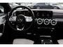 Mercedes-Benz A-klasse 200 Premium Plus / Trekhaak / Panoramadak / Camera / Keyless / 18'' / Leder / CarPlay / Stoelverwarming / Dodehoek / DAB / Cruise Control